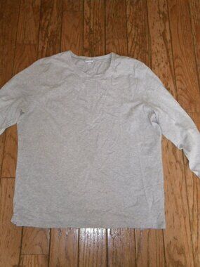 Women’s Old Navy Perfect Fit Stretch Cotton Blend Long Sleeved T-Shirt